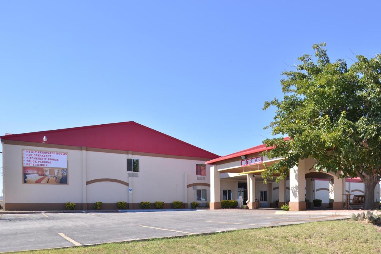 Red Roof Inn Van Horn Exterior photo